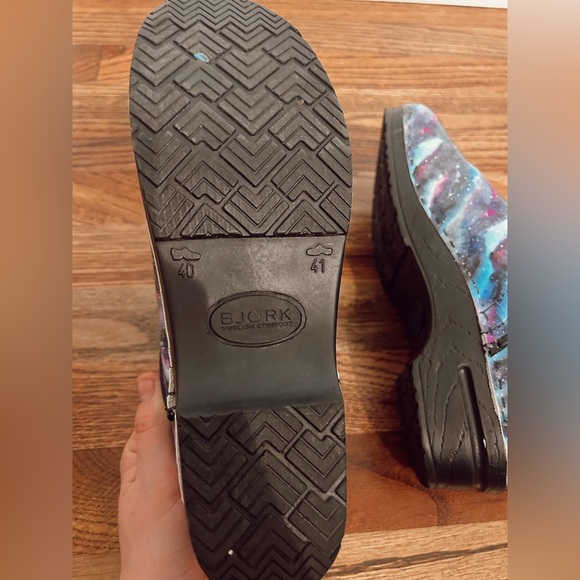 Bjork Clogs Swedish HandMade Comfort Shoes Cosmos Swirl Womens Sz 40 41 - Picture 5 of 6